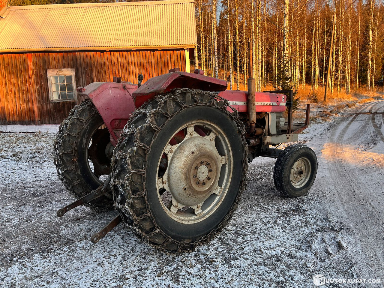 Massey Ferguson 165, tractor with chains, 1969, Karkkila - Трактор: слика 3 Massey Ferguson 165, tractor with chains, 1969, Karkkila - Трактор: слика 3