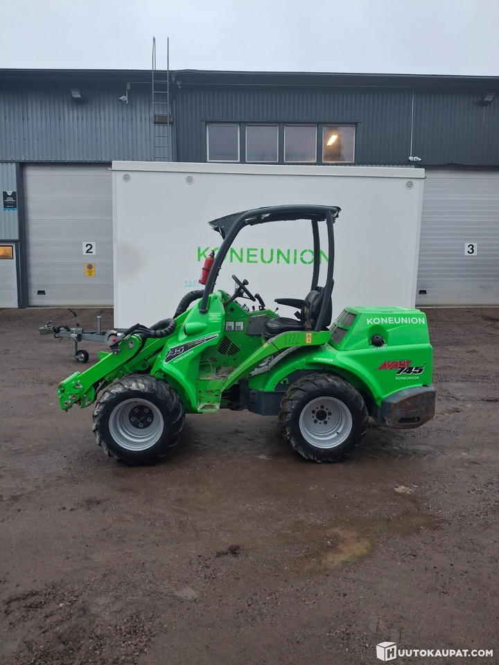 Mini loader Avant 745, 2017, 3,383 h, Nurmijärvi - Земјоделски натоварувач: слика 1 Mini loader Avant 745, 2017, 3,383 h, Nurmijärvi - Земјоделски натоварувач: слика 1