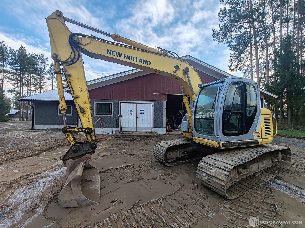 New Holland-Kobelco E135SR kaivinkone, 2006, Pedersöre - Багер гасеничар: слика 4 New Holland-Kobelco E135SR kaivinkone, 2006, Pedersöre - Багер гасеничар: слика 4