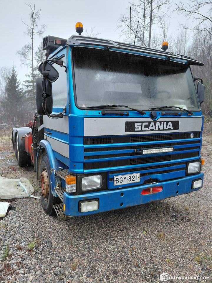 Scania P112M, 1987, Siuntio - Камион со кабелски систем, Камион со кран: слика 1 Scania P112M, 1987, Siuntio - Камион со кабелски систем, Камион со кран: слика 1