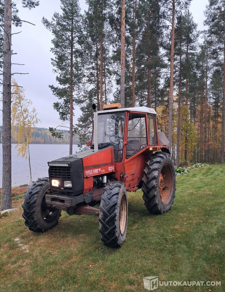 Valmet 604, 1982, Diesel, 1 927 h, Juuka - Трактор: слика 1 Valmet 604, 1982, Diesel, 1 927 h, Juuka - Трактор: слика 1
