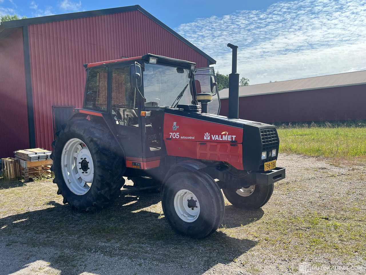 Valmet 705, Traktori, harrastajalta, 1990, Salo - Трактор: слика 5 Valmet 705, Traktori, harrastajalta, 1990, Salo - Трактор: слика 5