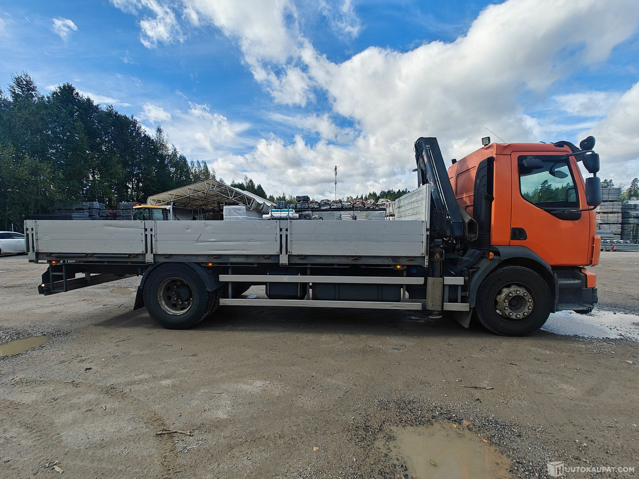Volvo FLH 42 RD, 2011, Tuusula - Камион со платформа, Камион со кран: слика 3 Volvo FLH 42 RD, 2011, Tuusula - Камион со платформа, Камион со кран: слика 3