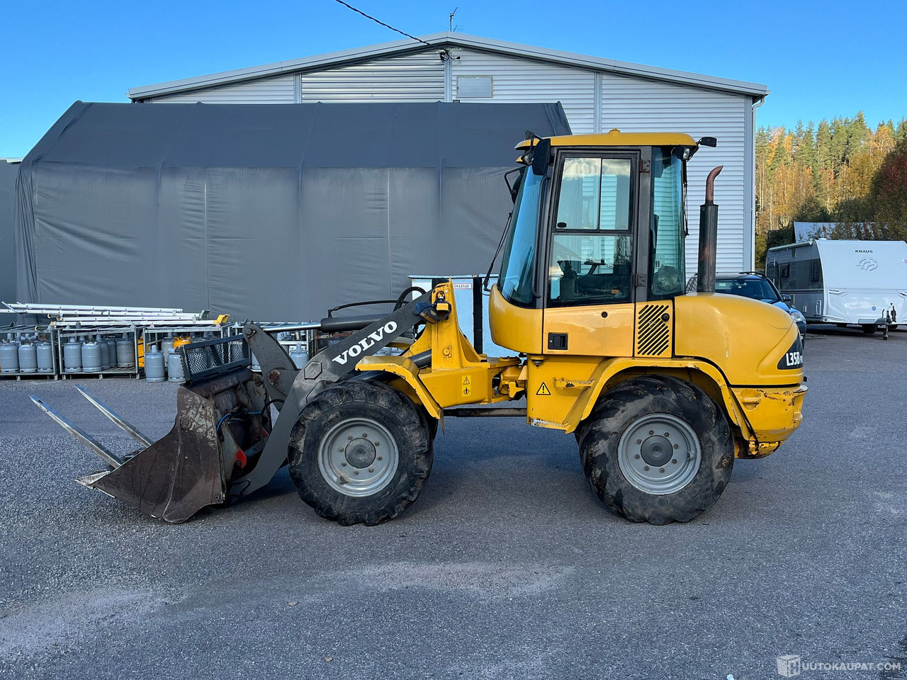 Volvo L35B Pro, pyöräkuormaaja avattavalla kauhalla ja piikeillä, 2005, Vihti - Натоварувач на тркала: слика 2 Volvo L35B Pro, pyöräkuormaaja avattavalla kauhalla ja piikeillä, 2005, Vihti - Натоварувач на тркала: слика 2