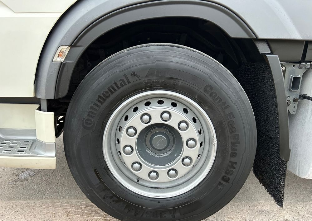 DAF XF 480 OKAZJA 2020 SSC TOP STANDARD / DUŻE KOTŁY / z Polski / jeden właściciel super zadbane SERWISOWANE - Камион влекач: слика 4 DAF XF 480 OKAZJA 2020 SSC TOP STANDARD / DUŻE KOTŁY / z Polski / jeden właściciel super zadbane SERWISOWANE - Камион влекач: слика 4