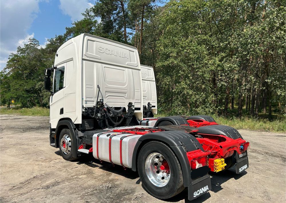 Scania R450 NAUKA JAZDY RETARDER STANDARD 7300kg / DOBRA POD WYWROTKĘ / KLIMA POSTOJOWA z Niemiec HYDRAULIKA - Камион влекач: слика 3 Scania R450 NAUKA JAZDY RETARDER STANDARD 7300kg / DOBRA POD WYWROTKĘ / KLIMA POSTOJOWA z Niemiec HYDRAULIKA - Камион влекач: слика 3