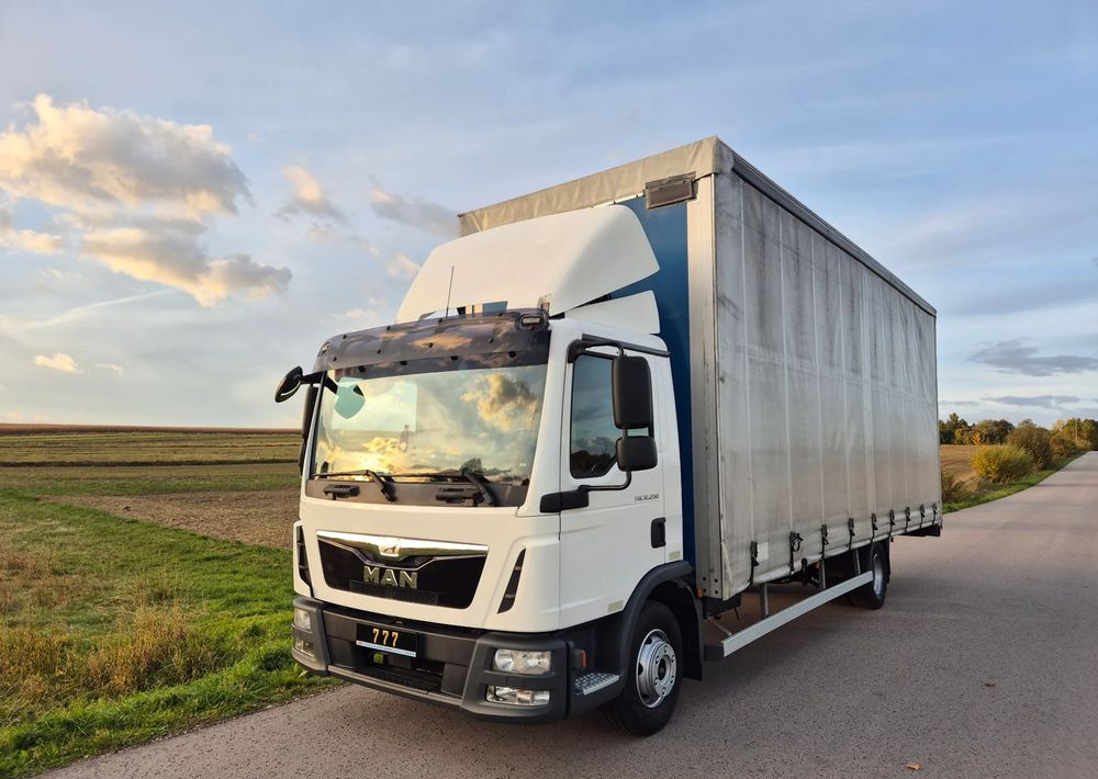MAN TGL 12.250 6.2m 7.6m HAK AUTOMAT KLIMA 12000kg ESP EURO 6 mega / TOP STAN / okazja nauka jazdy MOŻLIWOŚĆ DOSTOSOWANIA elka - Камион со церада: слика 1 MAN TGL 12.250 6.2m 7.6m HAK AUTOMAT KLIMA 12000kg ESP EURO 6 mega / TOP STAN / okazja nauka jazdy MOŻLIWOŚĆ DOSTOSOWANIA elka - Камион со церада: слика 1