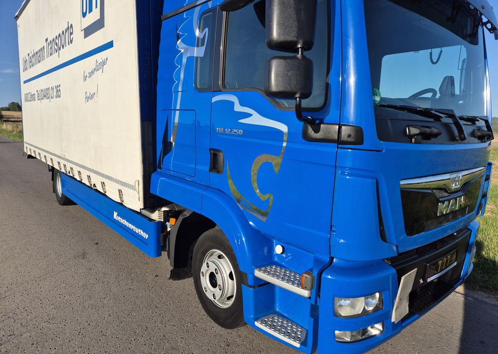 MAN TGL 12.250 cena za ZESTAW TANDEM UNIKAT przebieg z Niemiec MANUAL HAK / EURO 6 / przyczepa zestaw jumbo / opony 80% - Камион со церада: слика 4 MAN TGL 12.250 cena za ZESTAW TANDEM UNIKAT przebieg z Niemiec MANUAL HAK / EURO 6 / przyczepa zestaw jumbo / opony 80% - Камион со церада: слика 4