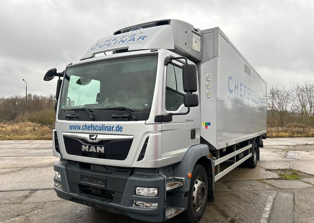 MAN TGM 18.290 2017 Supra 1250 mt z Niemiec / winda Klima webasto Michelin / OKAZJA Carrier TOP - Камион ладилник: слика 1 MAN TGM 18.290 2017 Supra 1250 mt z Niemiec / winda Klima webasto Michelin / OKAZJA Carrier TOP - Камион ладилник: слика 1