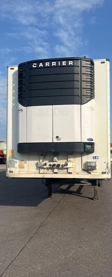 Schmitz Cargobull CARRIER MAXIMA 1300 / WINDA / DOPPEL STOCK / ŚCIANA GRODZIOWA / BELKI / PODNOSZONA OŚ / z Niemiec / TOP STAN 2011/ CARRIER CHŁODNIA CHLODNIA LODÓWKA PODWÓJNY ZAŁADUNEK PIĘTROWA - Полуприколка ладилник: слика 4 Schmitz Cargobull CARRIER MAXIMA 1300 / WINDA / DOPPEL STOCK / ŚCIANA GRODZIOWA / BELKI / PODNOSZONA OŚ / z Niemiec / TOP STAN 2011/ CARRIER CHŁODNIA CHLODNIA LODÓWKA PODWÓJNY ZAŁADUNEK PIĘTROWA - Полуприколка ладилник: слика 4