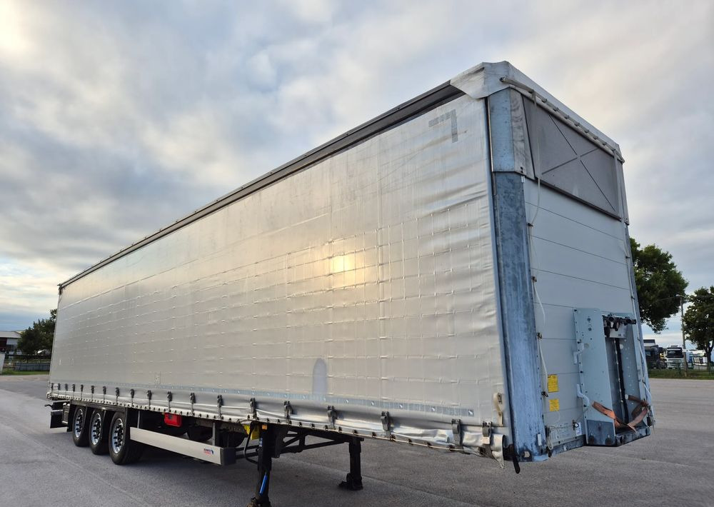Schmitz Cargobull Varios 2021 podnoszony dach / poziomy jazdy dachu / od pierwszego właściciela / OKAZJA - Полуприколка со церада: слика 4 Schmitz Cargobull Varios 2021 podnoszony dach / poziomy jazdy dachu / od pierwszego właściciela / OKAZJA - Полуприколка со церада: слика 4