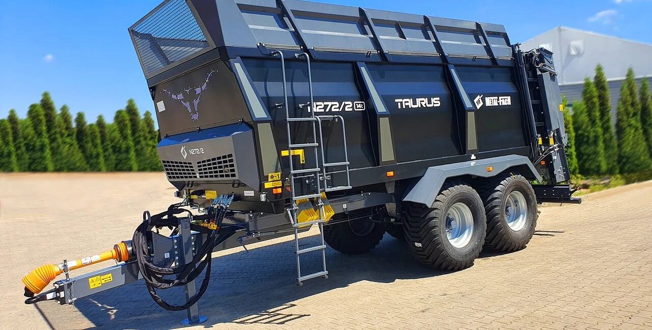 Metal-Fach N272/2 - Распрскувач на арско ѓубриво: слика 1 Metal-Fach N272/2 - Распрскувач на арско ѓубриво: слика 1