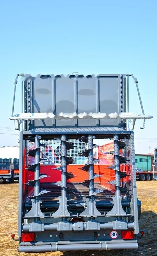 Metal-Fach N280/2 - 10t Batalion - Распрскувач на арско ѓубриво: слика 2 Metal-Fach N280/2 - 10t Batalion - Распрскувач на арско ѓубриво: слика 2