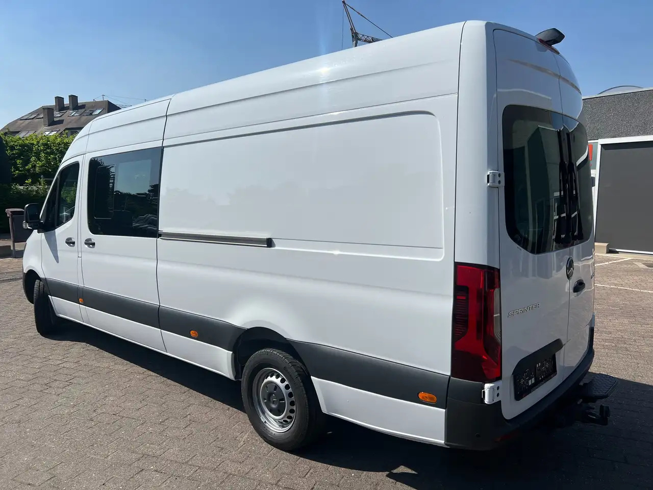 Mercedes-Benz Sprinter 317 L3H2 (37.000ex) 9G-TRONIC CAMERA PTS MBUX PANO - Товарно комбе: слика 5 Mercedes-Benz Sprinter 317 L3H2 (37.000ex) 9G-TRONIC CAMERA PTS MBUX PANO - Товарно комбе: слика 5