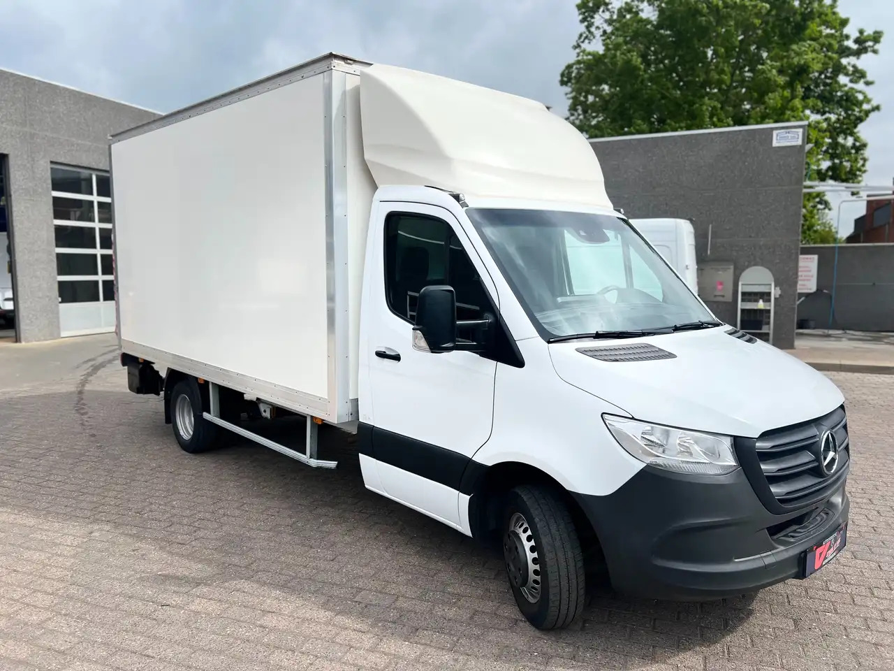 Mercedes-Benz Sprinter 515 KAST+LIFT + SPOILER (35.250ex) 2.300M - Комбе фургон: слика 3 Mercedes-Benz Sprinter 515 KAST+LIFT + SPOILER (35.250ex) 2.300M - Комбе фургон: слика 3