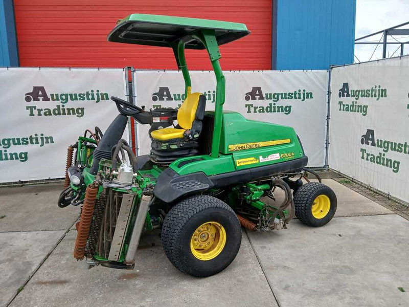 John Deere 8700 A - Градинарска косилка: слика 5 John Deere 8700 A - Градинарска косилка: слика 5