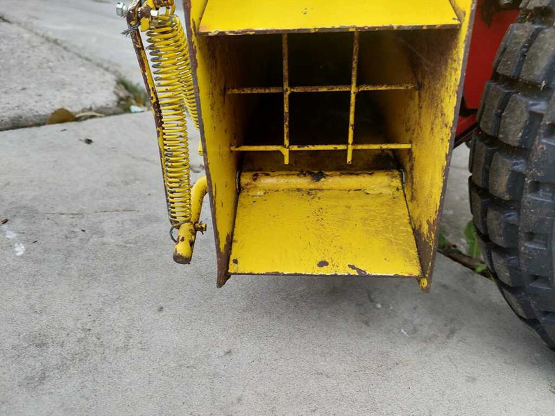 KWH Wielblazer - Градинарски ситнач за земја: слика 3 KWH Wielblazer - Градинарски ситнач за земја: слика 3