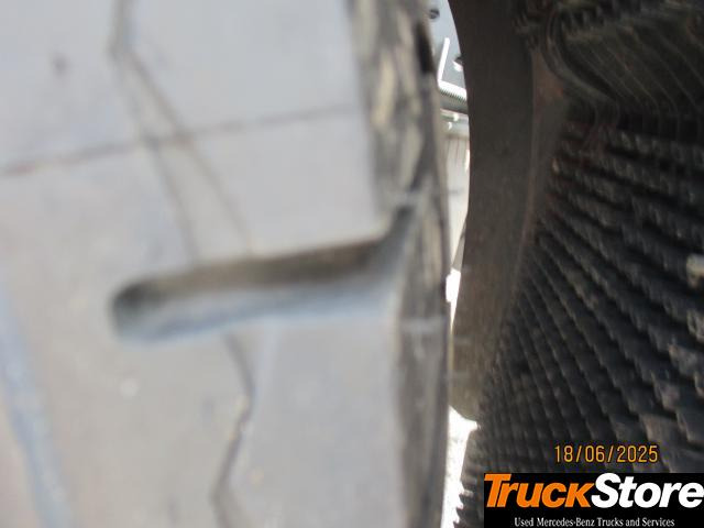 Mercedes-Benz Actros 1845 LS - Камион влекач: слика 5 Mercedes-Benz Actros 1845 LS - Камион влекач: слика 5