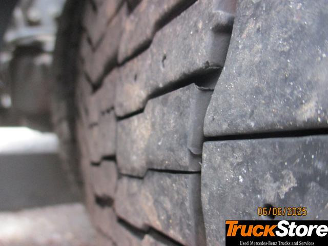Mercedes-Benz Actros 1845 LS nRL - Камион влекач: слика 5 Mercedes-Benz Actros 1845 LS nRL - Камион влекач: слика 5
