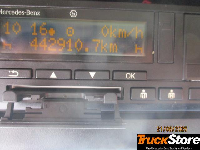 Mercedes-Benz Actros 1845 LS nRL - Камион влекач: слика 5 Mercedes-Benz Actros 1845 LS nRL - Камион влекач: слика 5