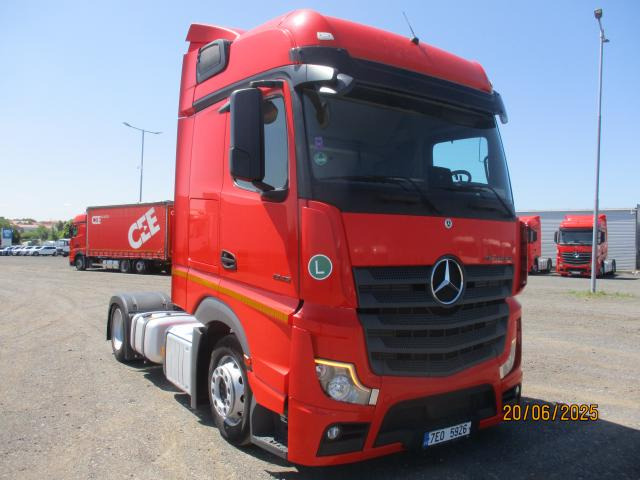 Mercedes-Benz Actros 1845 LS nRL - Камион влекач: слика 2 Mercedes-Benz Actros 1845 LS nRL - Камион влекач: слика 2