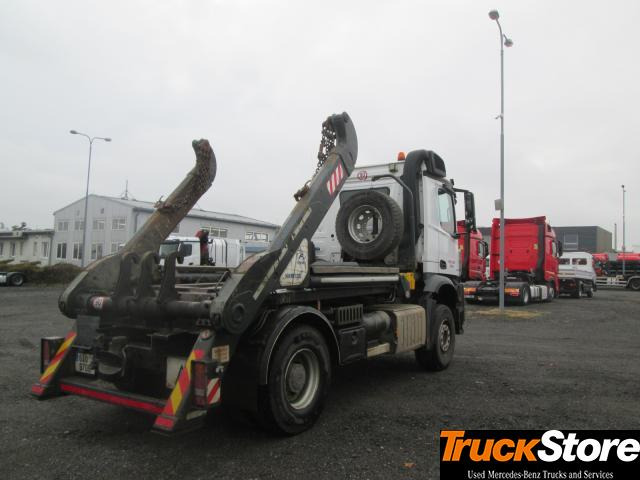 Mercedes-Benz Arocs 1845 LK - Камион за подигање контејнери: слика 4 Mercedes-Benz Arocs 1845 LK - Камион за подигање контејнери: слика 4