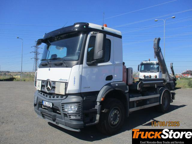 Mercedes-Benz Arocs 1846 LK - Камион за подигање контејнери: слика 1 Mercedes-Benz Arocs 1846 LK - Камион за подигање контејнери: слика 1