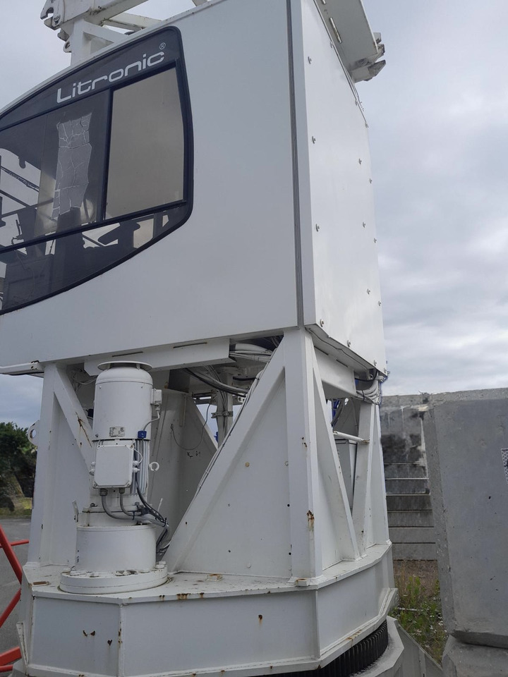 Liebherr 132EC H8 Liitronic - Кулски кран: слика 2 Liebherr 132EC H8 Liitronic - Кулски кран: слика 2