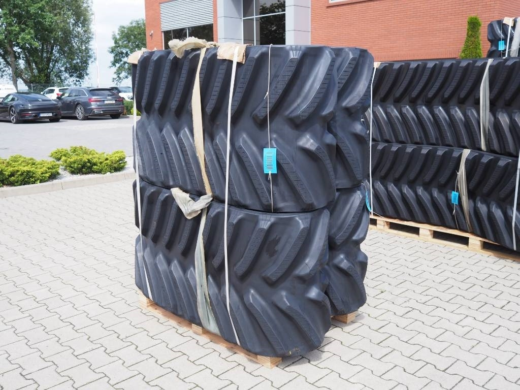 Challenger MT700 / Rubber belt / track / 30" / 762mm - Ролна за Земјоделска машина: слика 5 Challenger MT700 / Rubber belt / track / 30" / 762mm - Ролна за Земјоделска машина: слика 5
