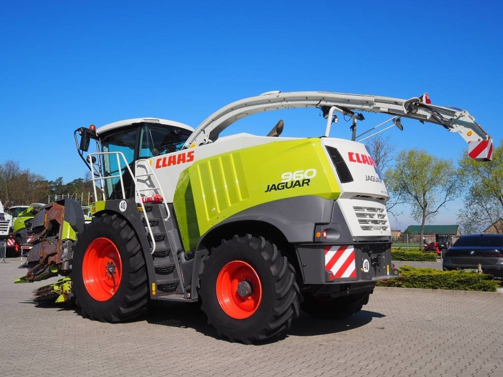 Claas Jaguar 960 4WD + Orbis 600 SD - Комбајн за сточна храна: слика 2 Claas Jaguar 960 4WD + Orbis 600 SD - Комбајн за сточна храна: слика 2