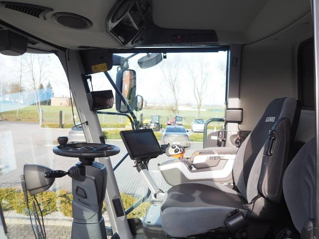 Claas Lexion 6700 + V930 - Комбајн: слика 5 Claas Lexion 6700 + V930 - Комбајн: слика 5