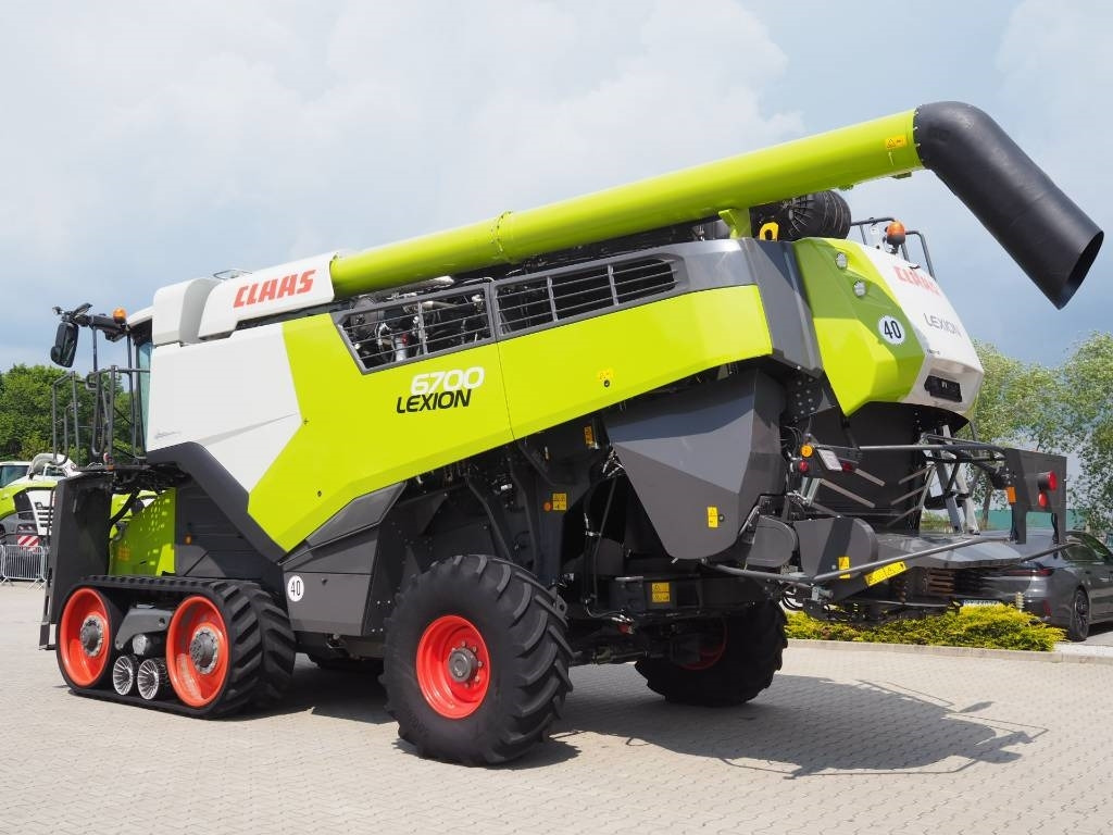 Claas Lexion 6700TT GPS + V770 - Комбајн: слика 2 Claas Lexion 6700TT GPS + V770 - Комбајн: слика 2