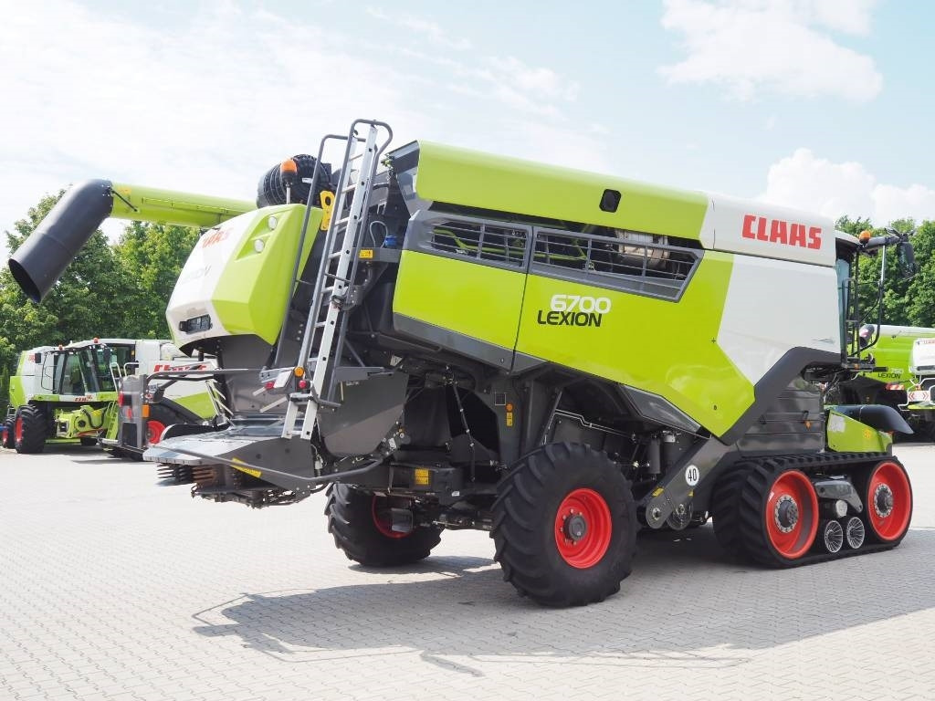 Claas Lexion 6700TT GPS + V770 - Комбајн: слика 3 Claas Lexion 6700TT GPS + V770 - Комбајн: слика 3