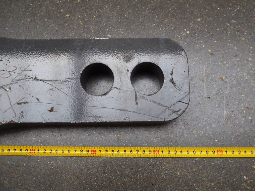 Claas Xerion - bumper hitch K80 - Каросерија и екстериер за Земјоделска машина: слика 2 Claas Xerion - bumper hitch K80 - Каросерија и екстериер за Земјоделска машина: слика 2