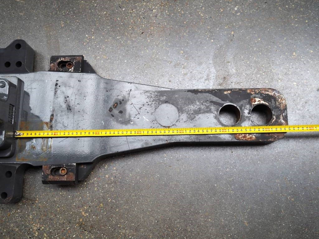 Claas Xerion - bumper hitch K80 - Каросерија и екстериер за Земјоделска машина: слика 4 Claas Xerion - bumper hitch K80 - Каросерија и екстериер за Земјоделска машина: слика 4