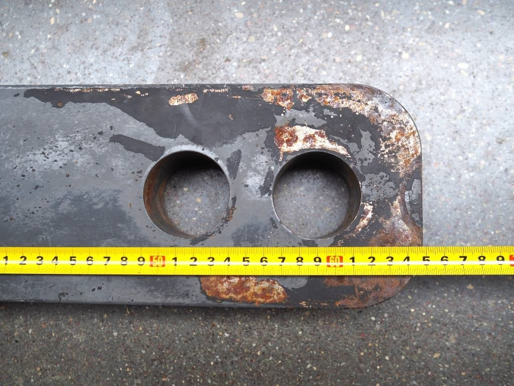 Claas Xerion - bumper hitch K80 - Каросерија и екстериер за Земјоделска машина: слика 5 Claas Xerion - bumper hitch K80 - Каросерија и екстериер за Земјоделска машина: слика 5