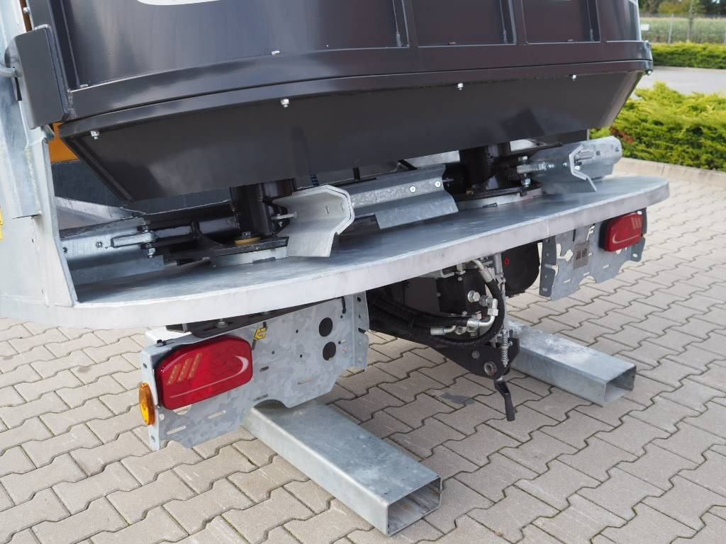 Fliegl S-2/ASW Profi  - Распрскувач на арско ѓубриво: слика 4 Fliegl S-2/ASW Profi  - Распрскувач на арско ѓубриво: слика 4