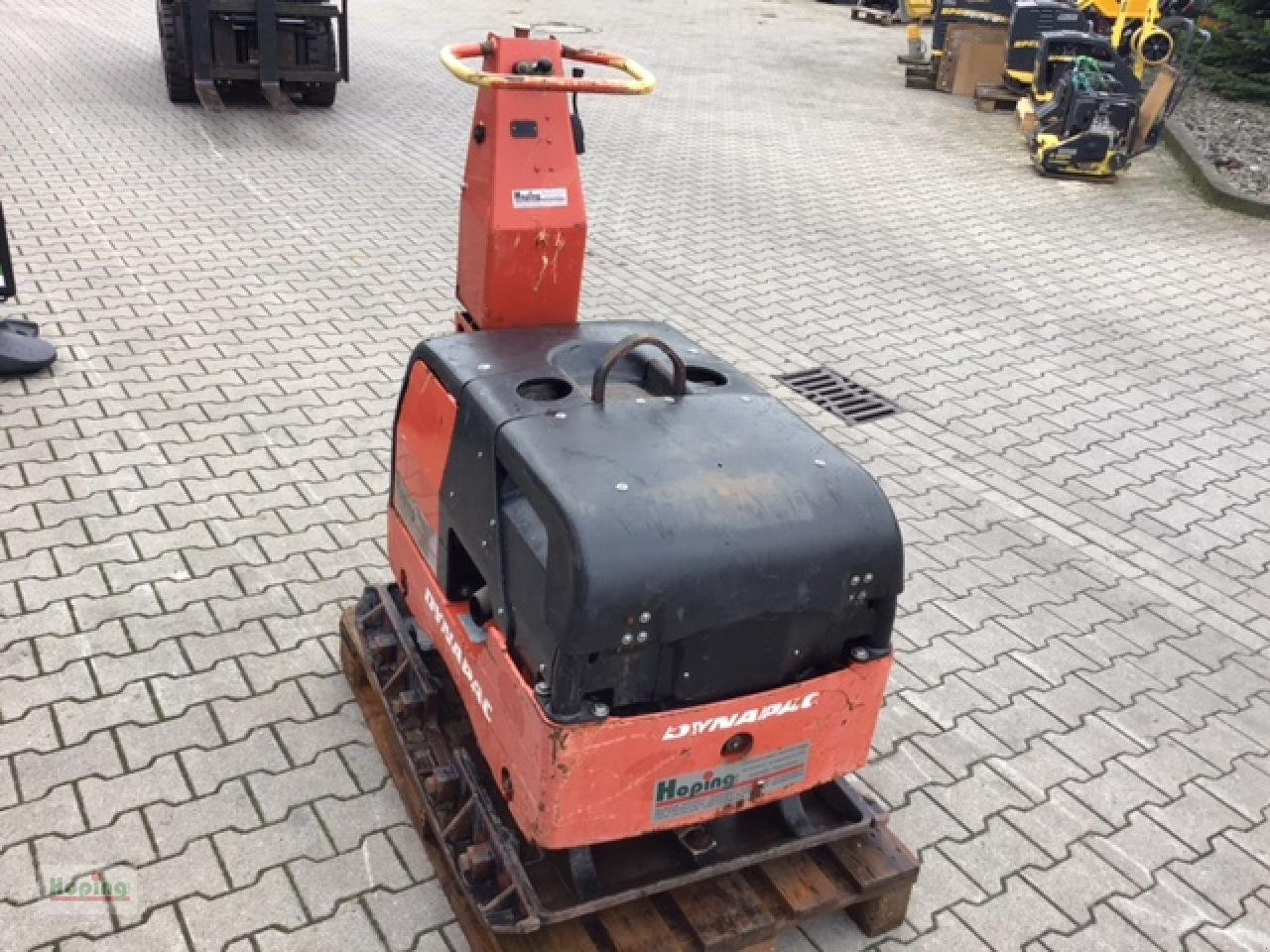 DYNAPAC LH 700 - Вибрациска плоча: слика 4 DYNAPAC LH 700 - Вибрациска плоча: слика 4
