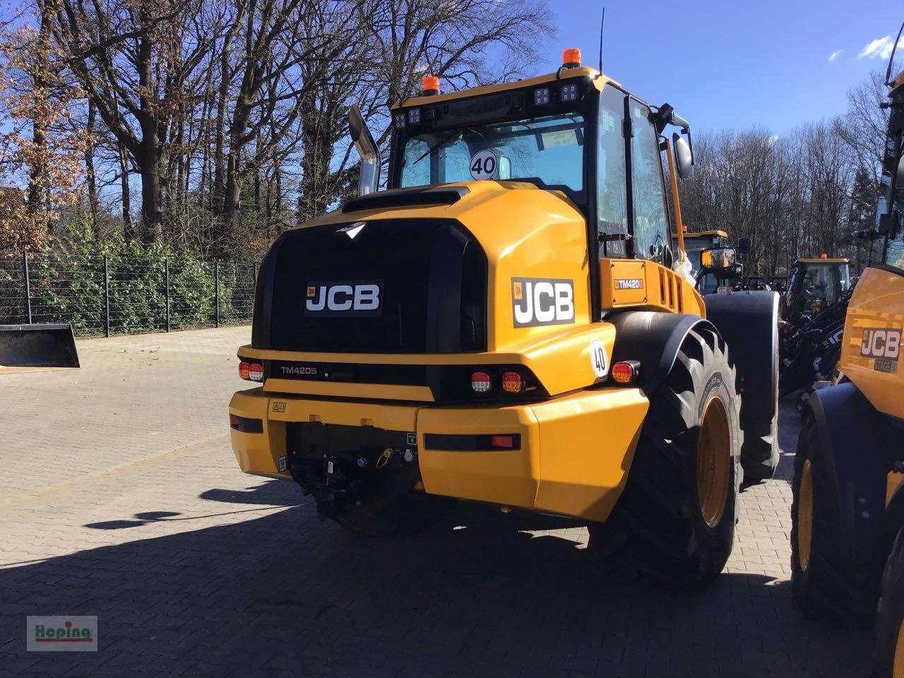 JCB TM420S AGRI - Stufe V - Телескопски натоварувач на тркала: слика 3 JCB TM420S AGRI - Stufe V - Телескопски натоварувач на тркала: слика 3