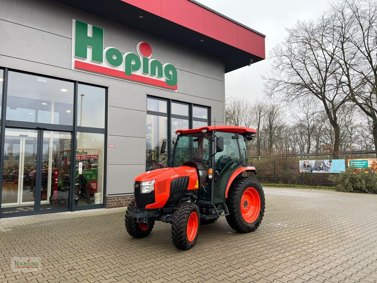 Kubota L2-552 DHC - Општински трактор: слика 1 Kubota L2-552 DHC - Општински трактор: слика 1
