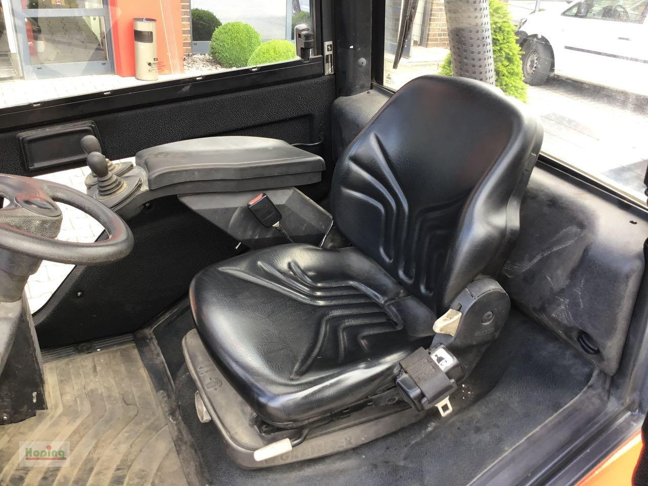 Лизинг на Linde H35D-01 Linde H35D-01: слика 8 Лизинг на Linde H35D-01 Linde H35D-01: слика 8