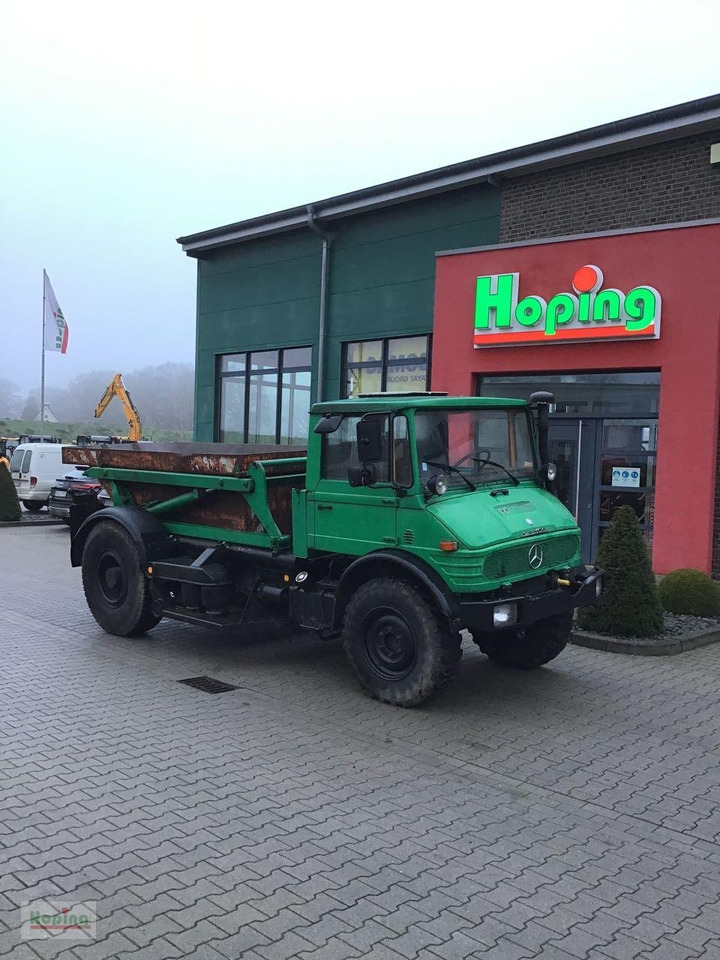 Mercedes-Benz Unimog FCA F 8,5 - Земјоделска машина, Камион: слика 1 Mercedes-Benz Unimog FCA F 8,5 - Земјоделска машина, Камион: слика 1