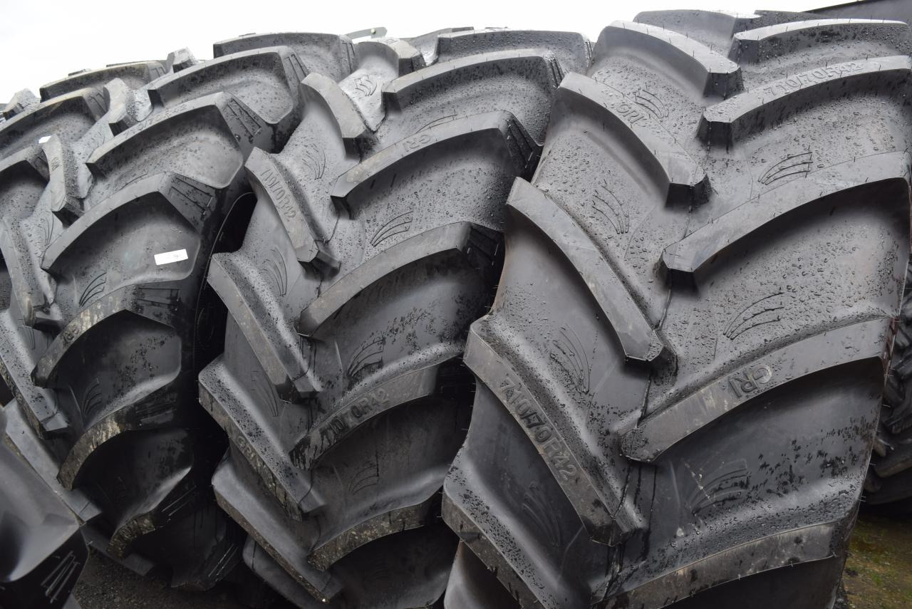 710/70R42 *GRI* - Гума: слика 1 710/70R42 *GRI* - Гума: слика 1