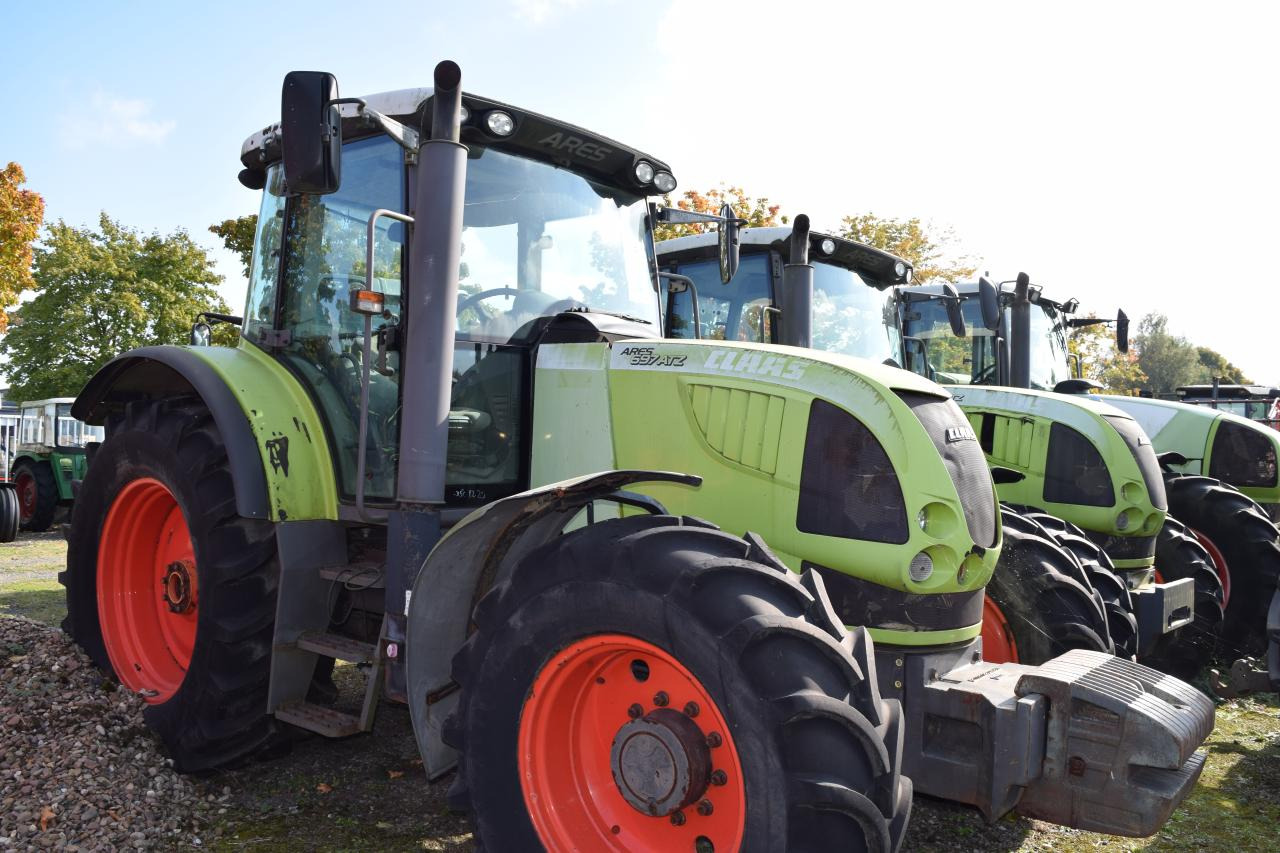 CLAAS Ares 697 ATZ - Трактор: слика 1 CLAAS Ares 697 ATZ - Трактор: слика 1