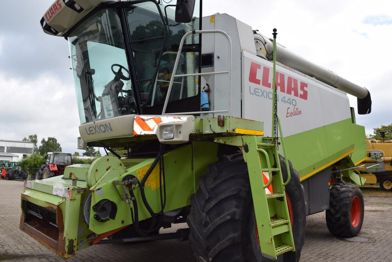 CLAAS Lexion 440 Evolution - Комбајн: слика 3 CLAAS Lexion 440 Evolution - Комбајн: слика 3