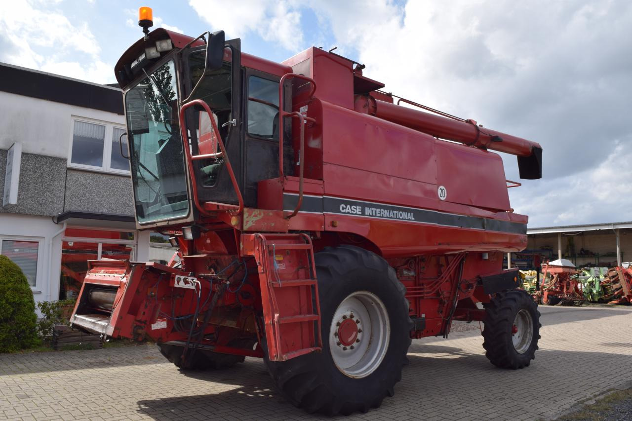 Case-IH 1680 Axial - Комбајн: слика 1 Case-IH 1680 Axial - Комбајн: слика 1