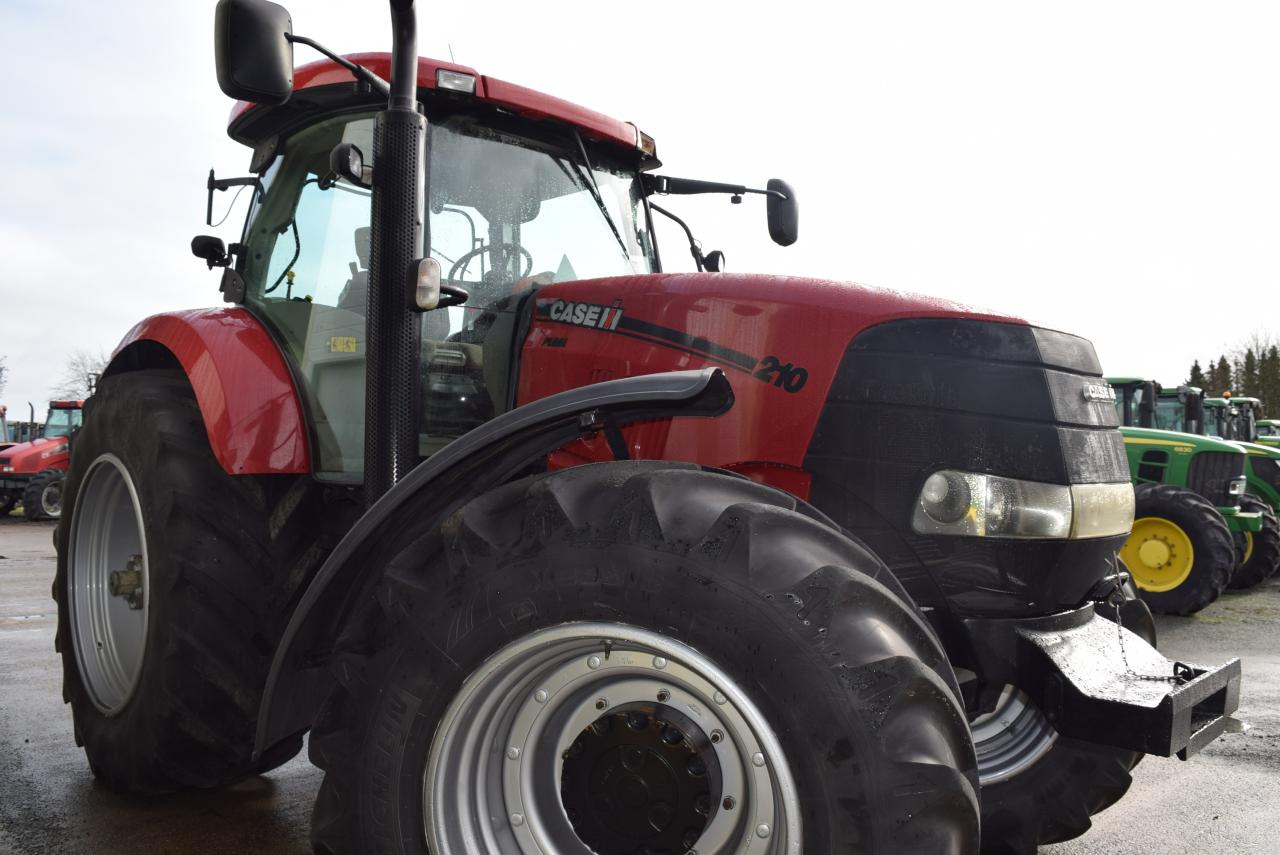 Case-IH Puma 210 - Трактор: слика 2 Case-IH Puma 210 - Трактор: слика 2