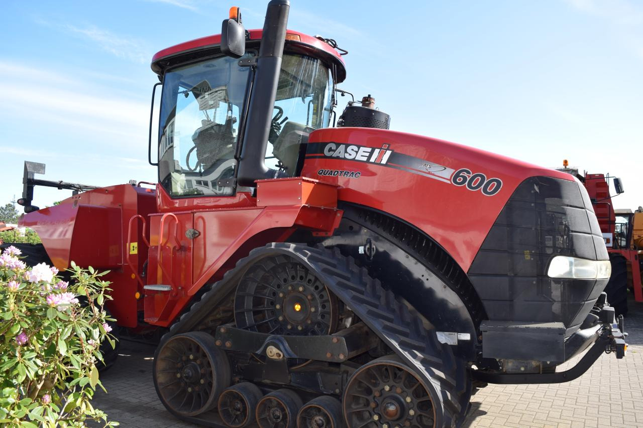 Case-IH Quadtrac 600 - Трактор со гасеници: слика 2 Case-IH Quadtrac 600 - Трактор со гасеници: слика 2
