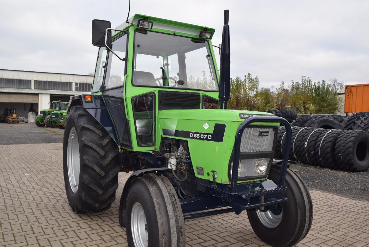 Deutz-Fahr D6507 C - Трактор: слика 2 Deutz-Fahr D6507 C - Трактор: слика 2