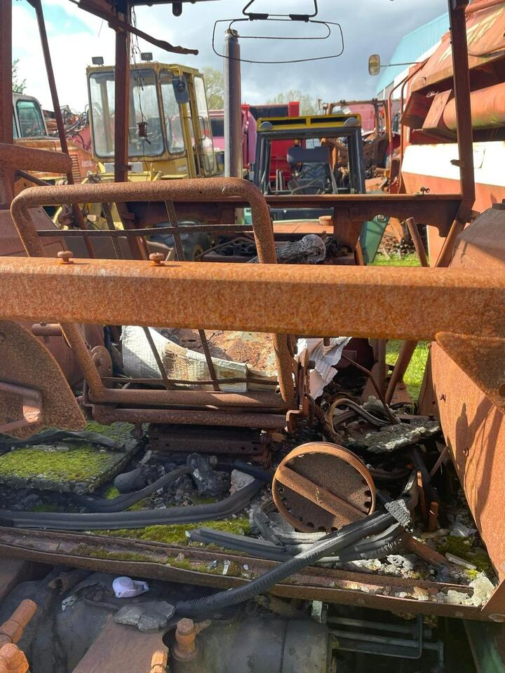 Deutz-Fahr DX 6.10 *zur Teileverwertung* - Трактор: слика 4 Deutz-Fahr DX 6.10 *zur Teileverwertung* - Трактор: слика 4
